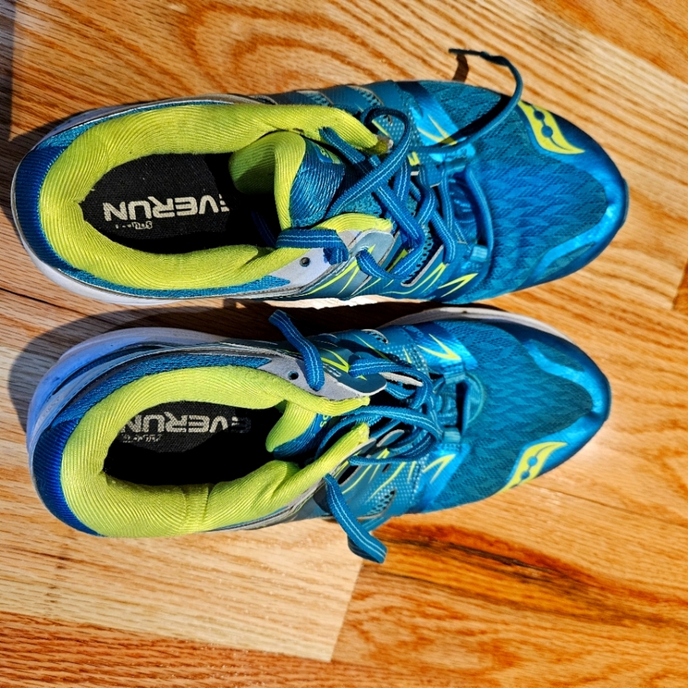 Saucony Women's Running Shoes Size 10